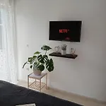 Appartement Rose Mesonghi Moraḯtika