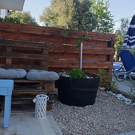 Rose Mesonghi Apartman *